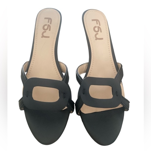 FSJ Women Graceful Pointed Closed Toe Stiletto Heels Slide  FSJ Black Open Toe Kitten Heels Slide Sandals for Women
Black SZ 10